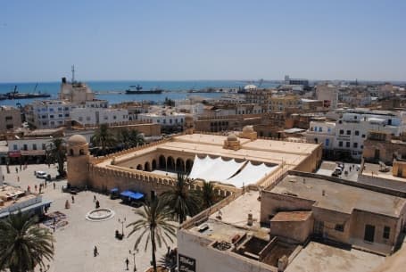 Sousse, la Mediterană