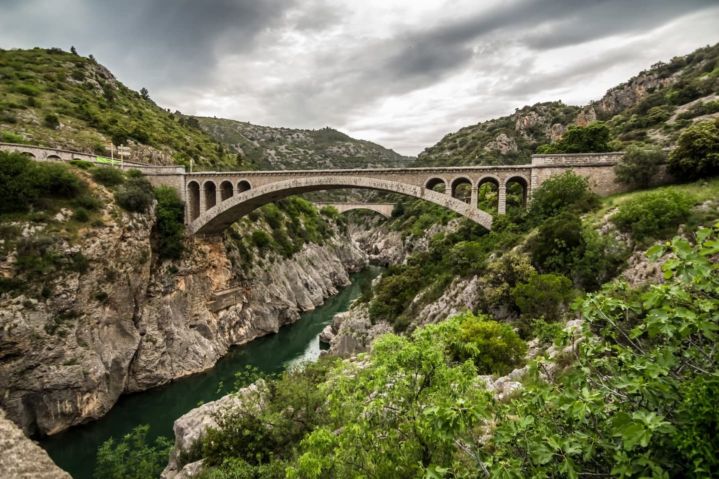 Pod peste Cheile Hérault