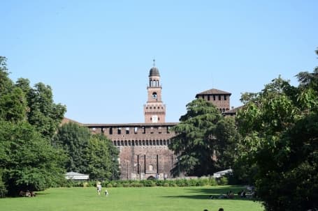 Castelul Sforzesco din Milano