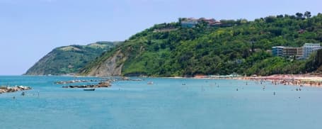 Coasta abruptă a San Bartolo - Gabicce Monte și Vallugola