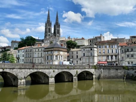 Pod peste Sevre Niortaise în Niort, Poitou Charentes