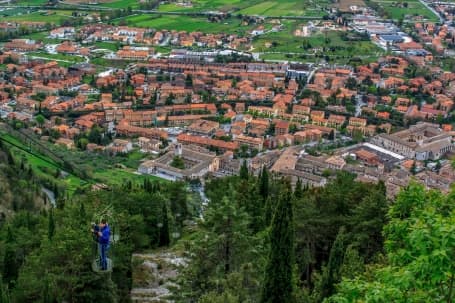 Panoramă a localității Gubbio